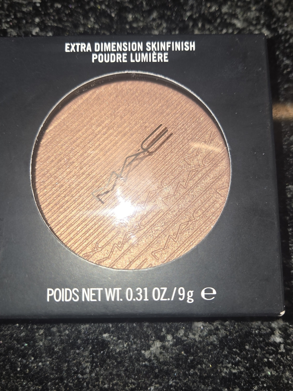 MAC Cosmetics Extra Dimension Skinfinish Radiant Bronze Highlighter
